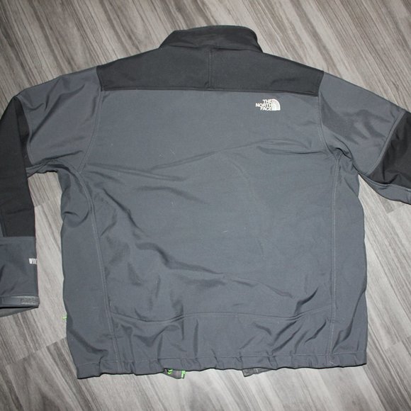 The North Face Windstopper - Picture 2 of 2